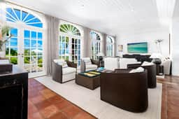 Bellevue Estate (9 bedrooms)